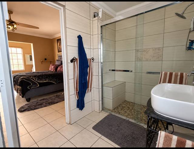 3 BEDROOM HOUSE FOR SALE IN HENLEY ON KLIP